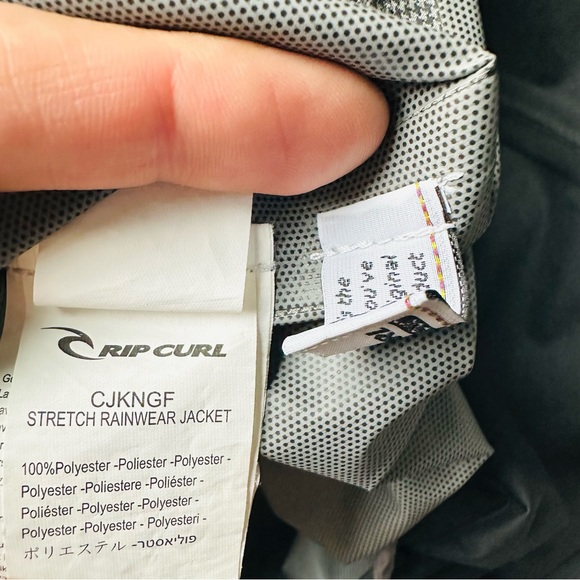 RIP CURL Men's Rain Jacket Shell - Picture 5 of 5